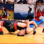 Фото_Призы от чемпиона Европы_www.wrestdag.ru